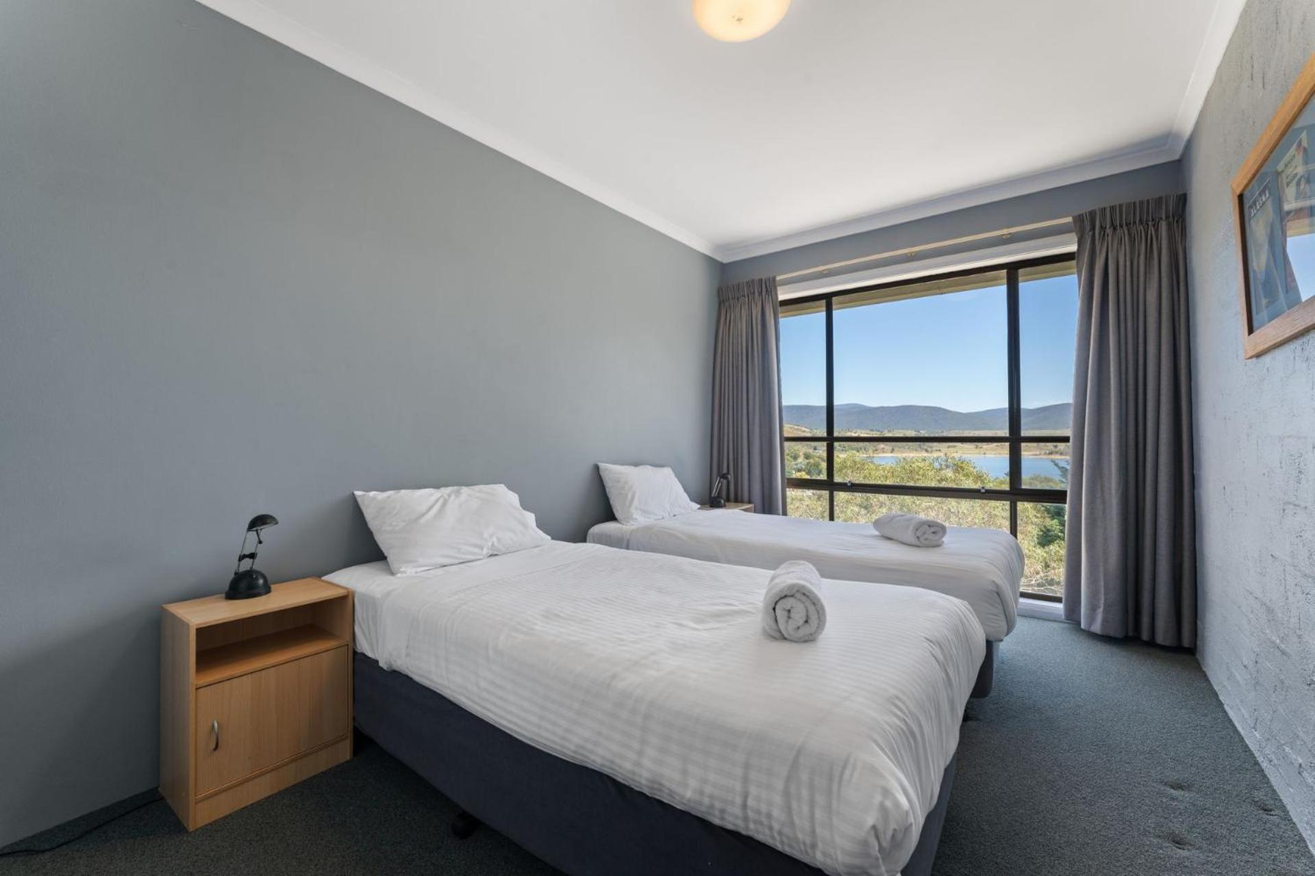 Alpine Mountain View 18 4 Bedroom Jindabyne Unit With Wifi Екстер'єр фото